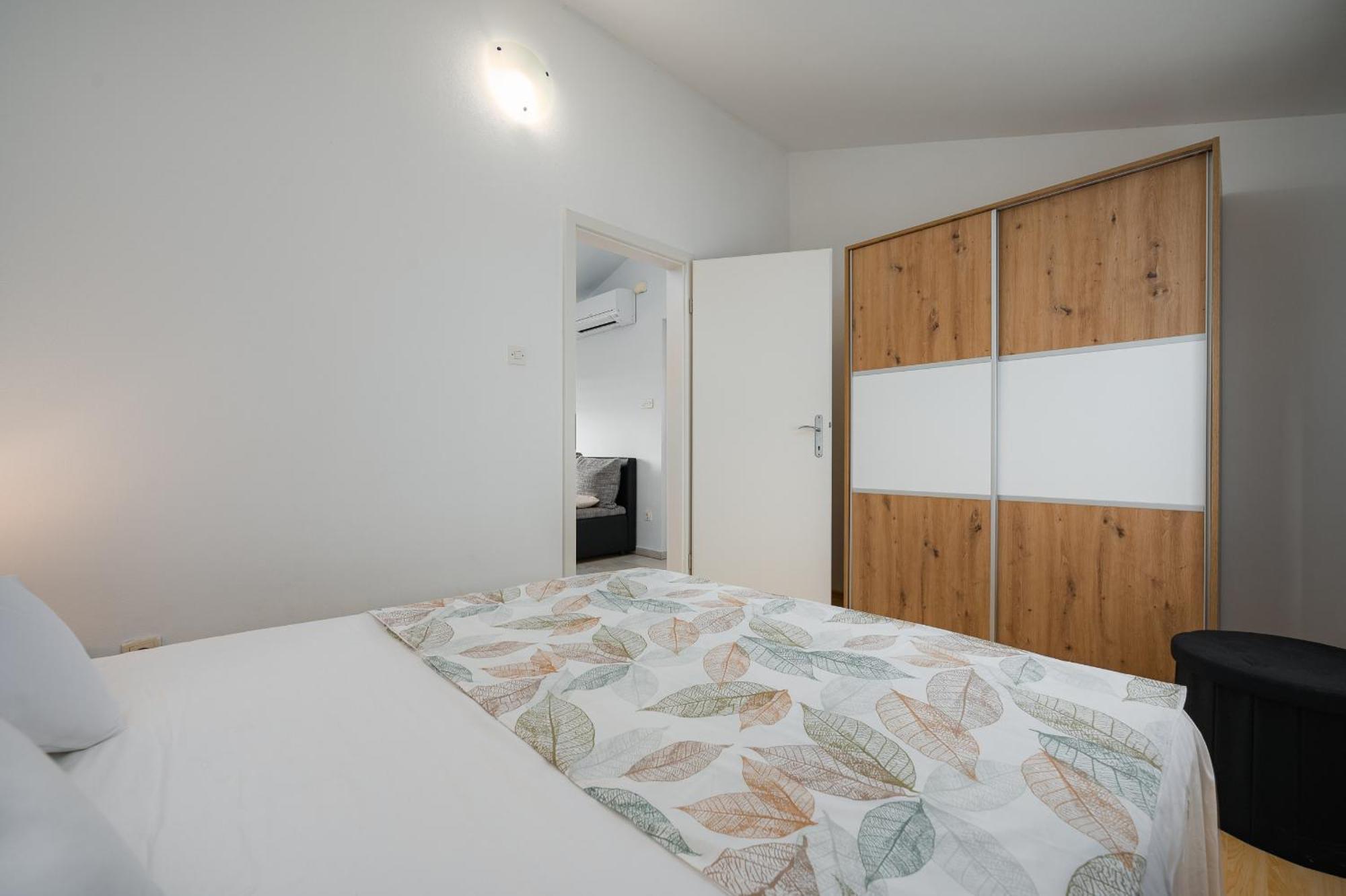 Charming Apartments Rose 1&2 With Pool 포레치 외부 사진