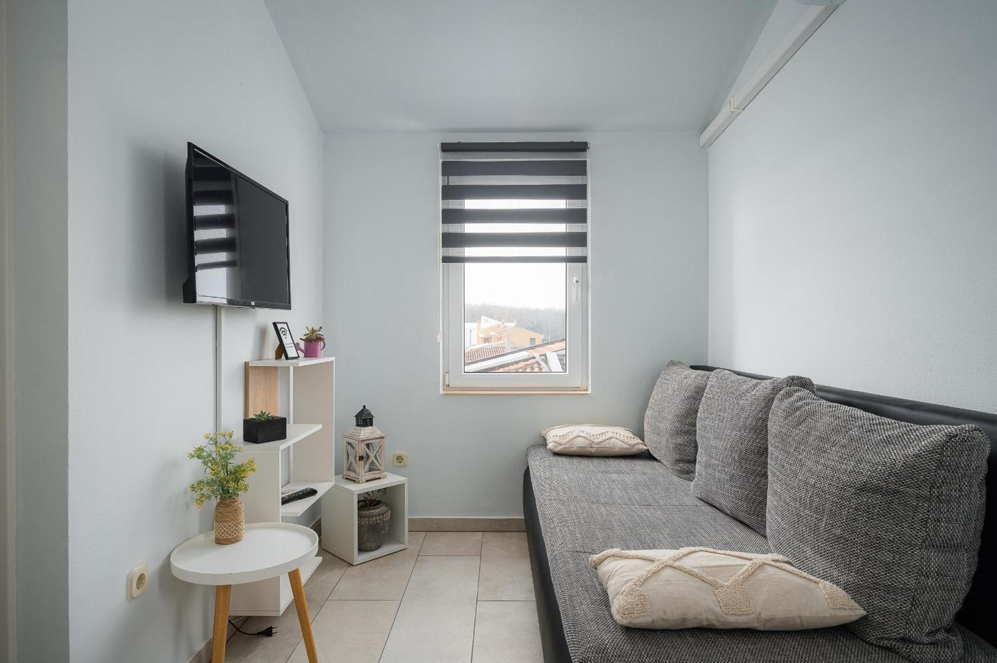 Charming Apartments Rose 1&2 With Pool 포레치 외부 사진