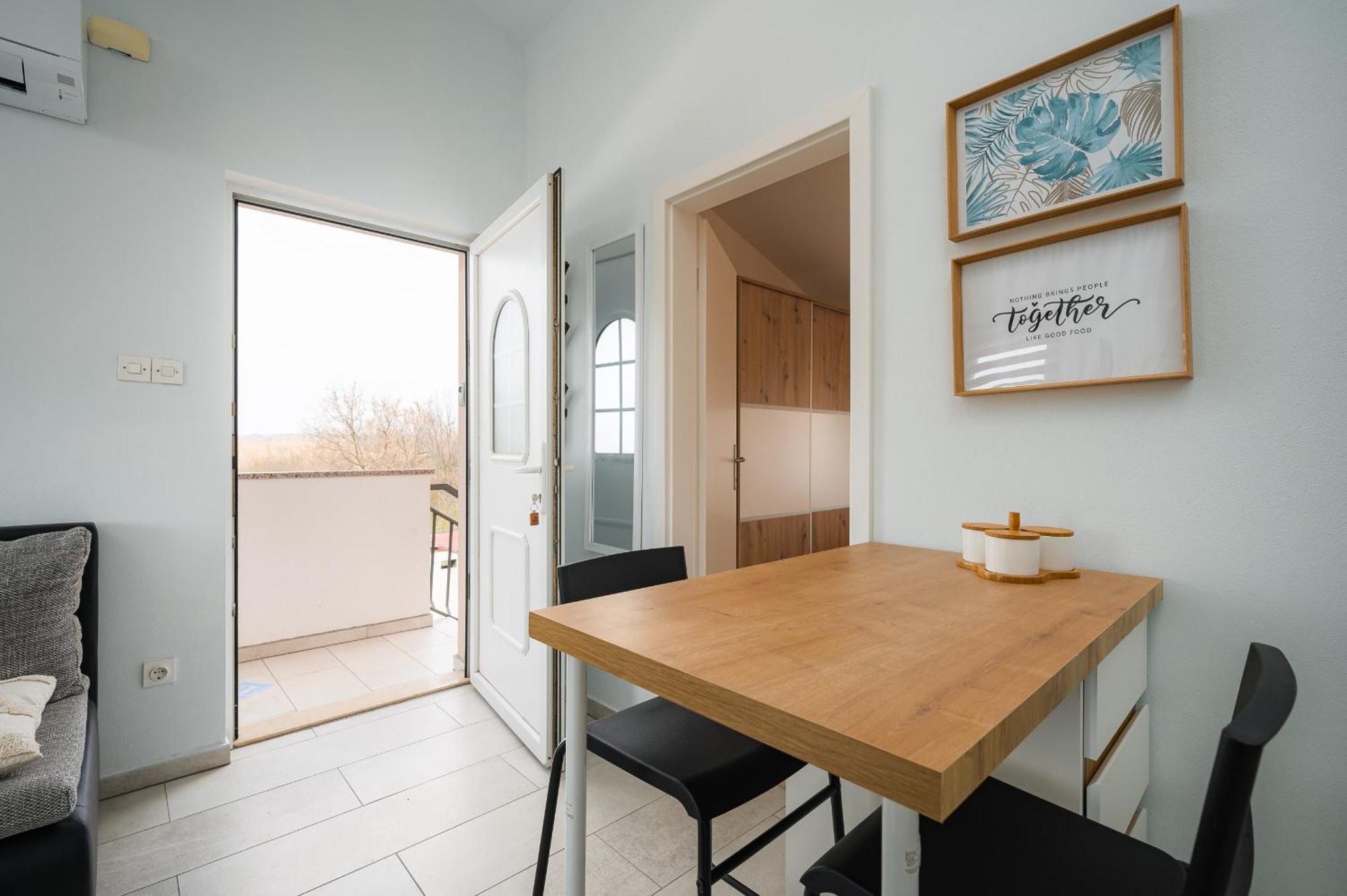 Charming Apartments Rose 1&2 With Pool 포레치 외부 사진